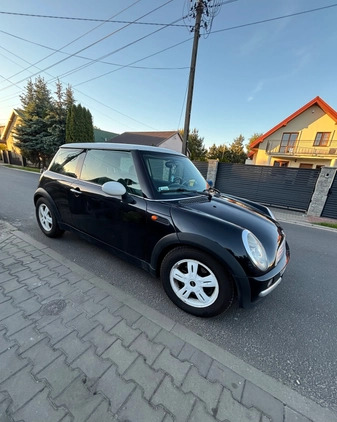 MINI Cooper cena 10000 przebieg: 180000, rok produkcji 2002 z Starachowice małe 137